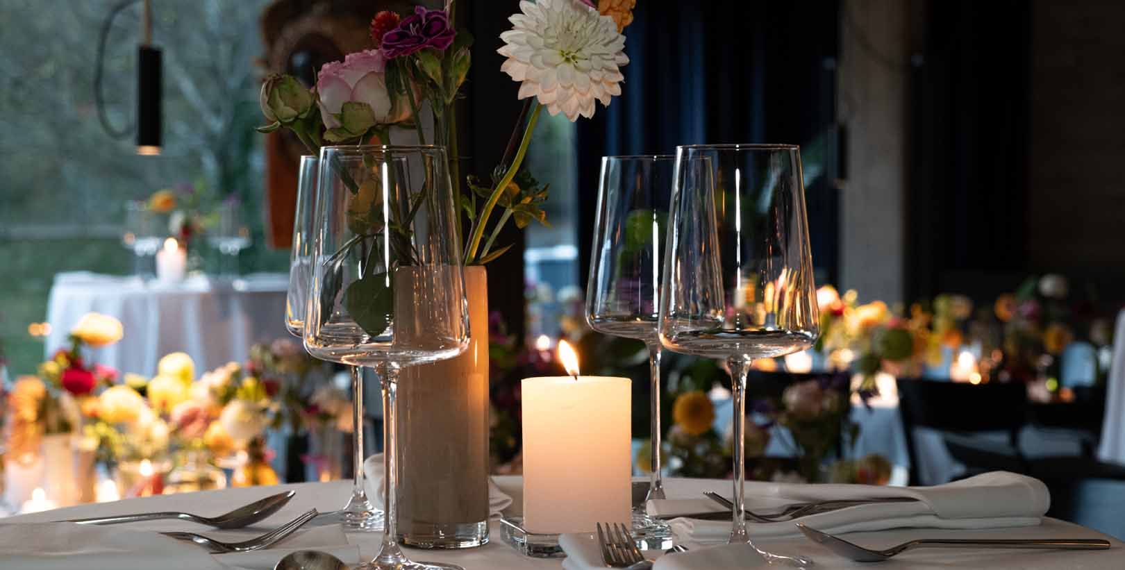 Blumendekoration für Veranstaltungen